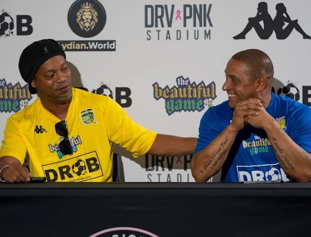 Ronaldinho, Roberto Carlos