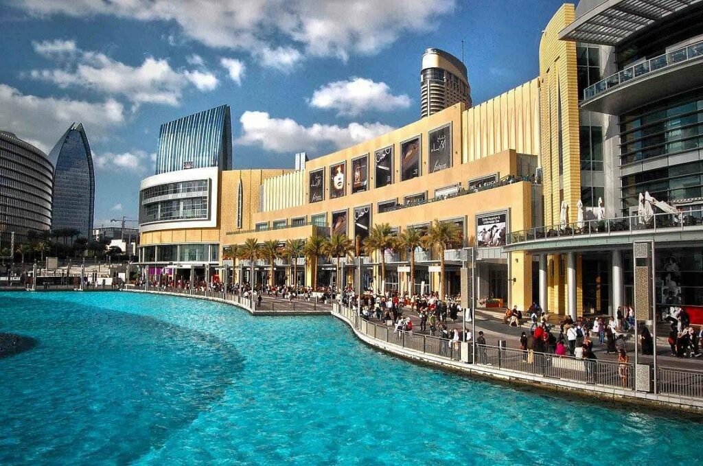 Top 10 Largest Malls in the world 