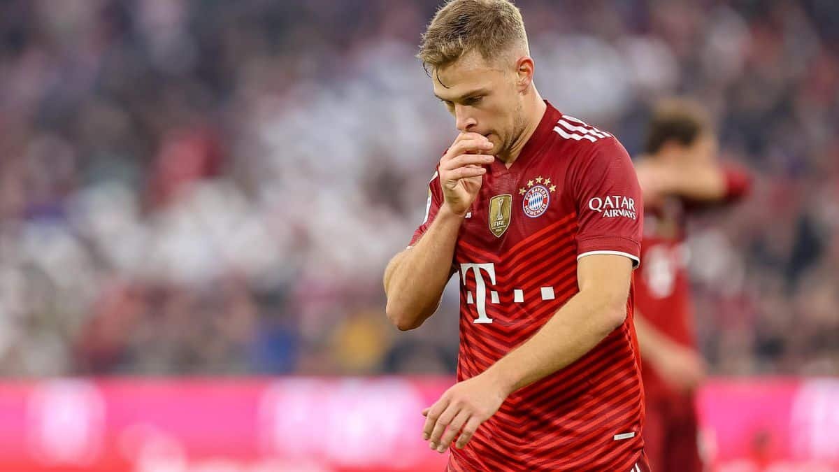 Joshua Kimmich of Bayern Munich says he will now get vaccinated