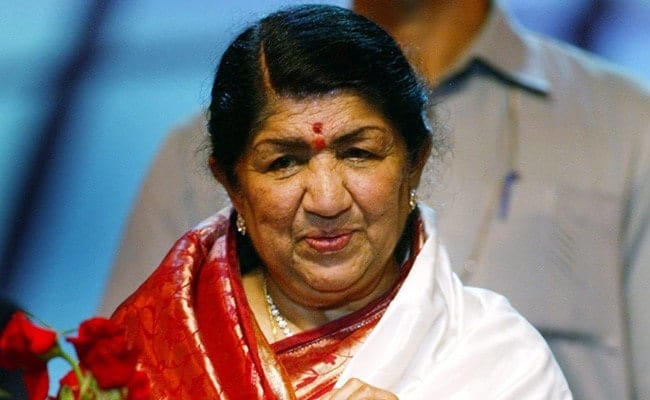 Legendary Indian singer Lata Mangeshkar Passes Away at 92