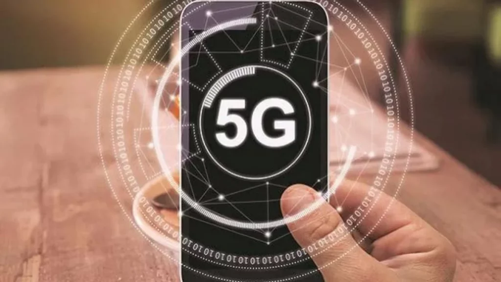 When does 5G communications become available in India?