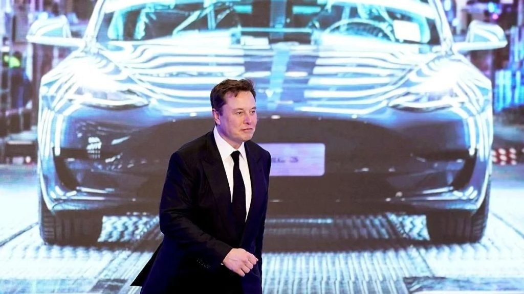 Facing delays with Neuralink, Musk contacts brain chip startup Synchron about a deal