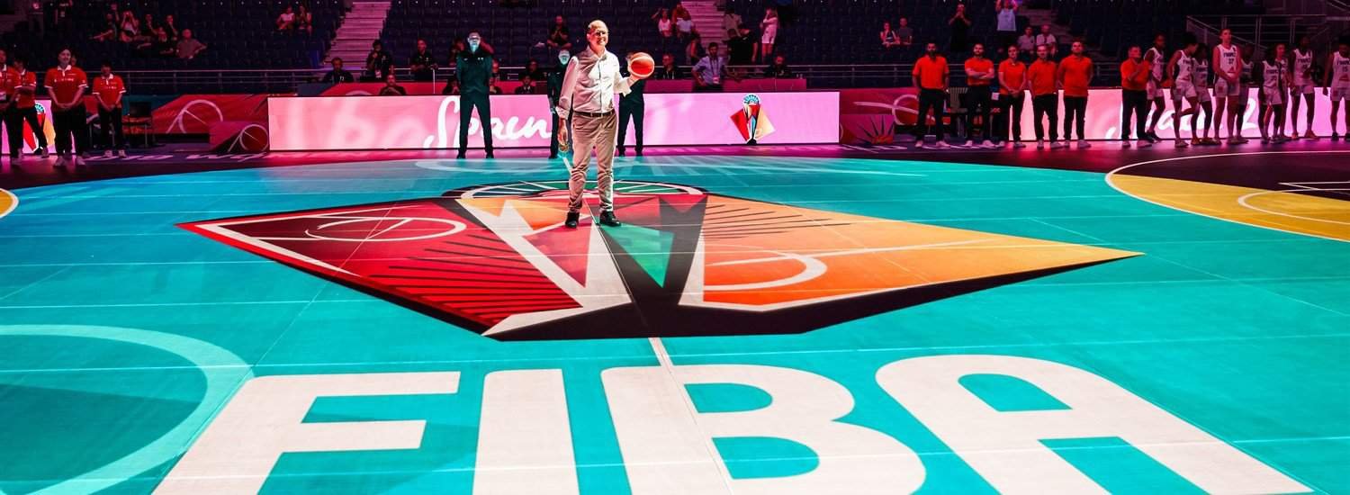 FIBA-Secretary-General Andreas Zagklis unveiled the LED Glass Flooring in Madrid via FIBA Official Website