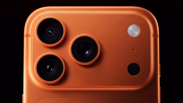 iPhone 17 Gets 60W Dynamic Charging: 50% Battery in Just 20 Minutes 2 Apple iPhone 17 Pro