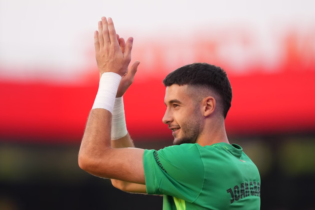 Barcelonas Joan Garcia Injured