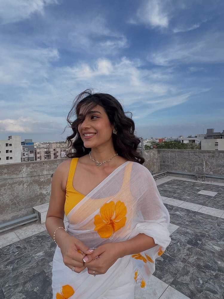 Aakanksha Singh 2025: A Versatile Actress Lighting Up Indian Cinema 4 image 1437