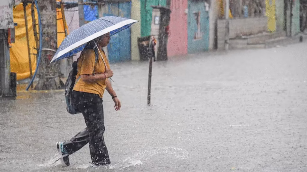 Kolkata Weather Forecast: Stay Prepared for Rainy Days Ahead with Humid Temperatures 2 image 303