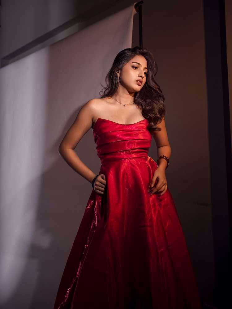 Pranavi Manukonda: Rising Telugu Actress - Biography, Career & Latest News 6 image 314