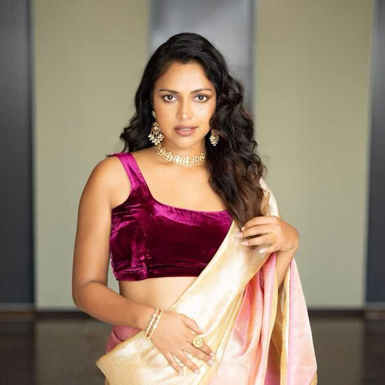 Amala Paul's Latest Photos: Award-Winning Actress Glows in Motherhood 5 image 545